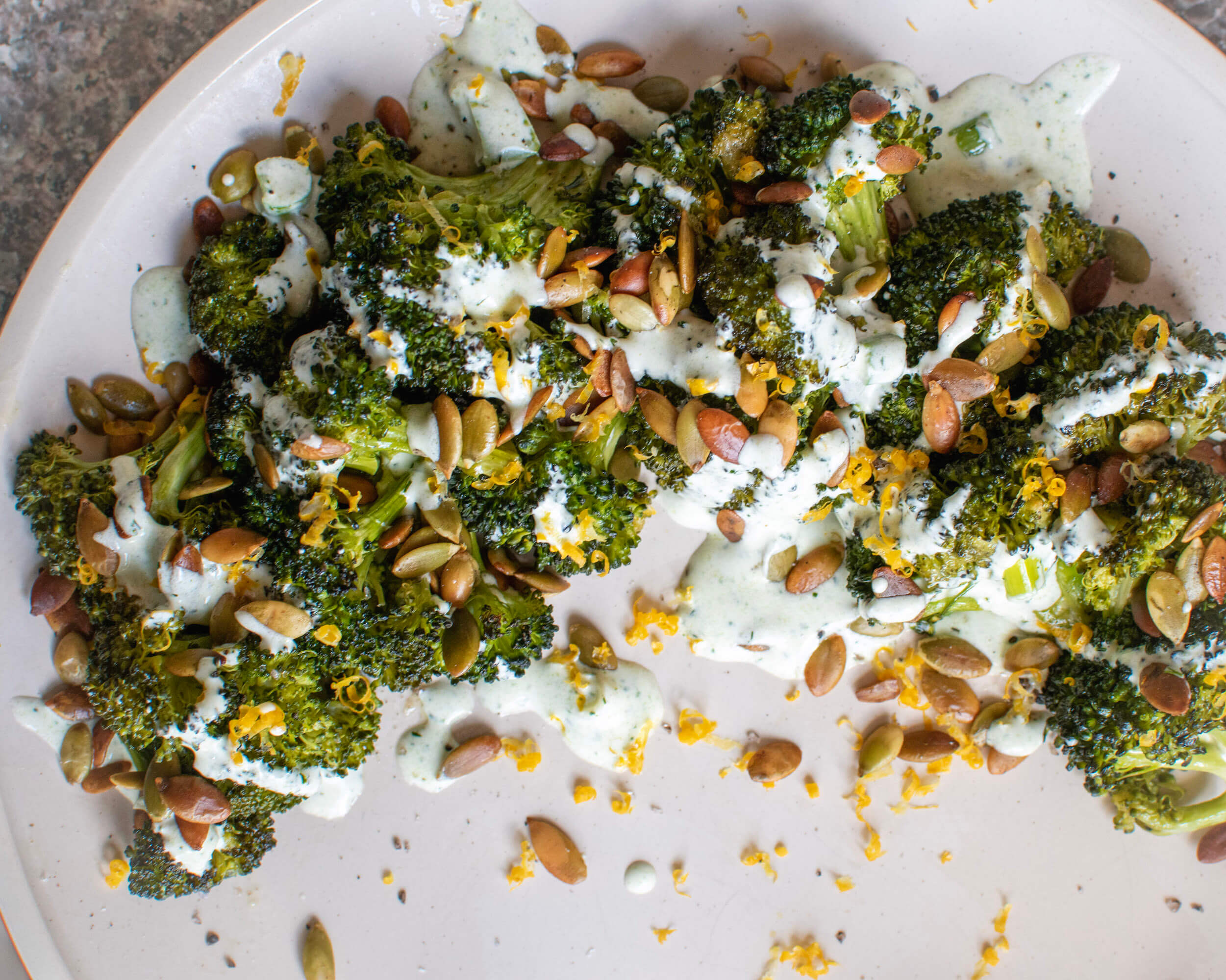 Lemony Broccoli with Toasted Pumpkin Seeds and a Creamy Herb Sauce – Go Raw